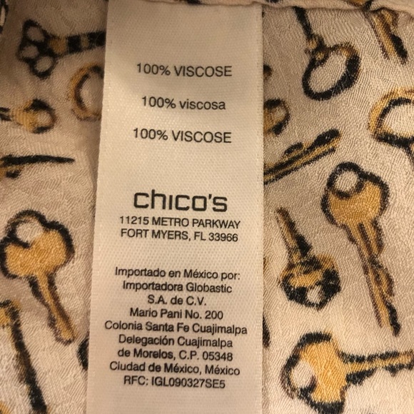 Chico’s Going Out Button Down Key print novelty long sleeve blouse size 0 - Picture 5 of 7